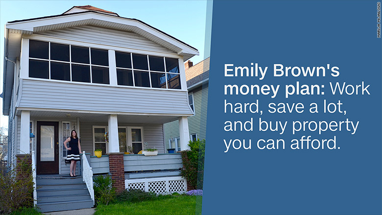 Brown mới chỉ 26 tuổi nhưng cô đã mua được nhà và có một khoản tiết kiệm đáng kể