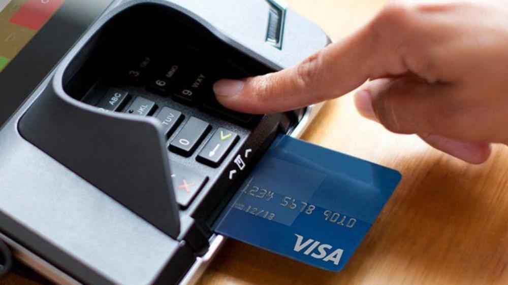 Cách sử dụng thẻ ghi nợ an toàn - ảnh minh họa