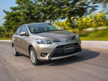 Tháng 1/2017: Toyota giao hơn 5.000 xe đến tay khách hàng Việt