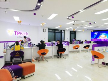 TPBank ra mắt dịch vụ Nộp thuế hải quan điện tử 24/7