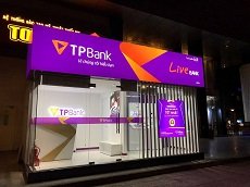 Nhận ngay thẻ ATM sau vài phút đăng kí với TPBank Live Bank