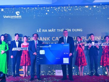 Vietcombank ra mắt thẻ tín dụng hoàn tiền không giới hạn