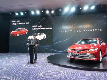 Chính thức công bố giá Toyota Camry 2019 tại Việt Nam