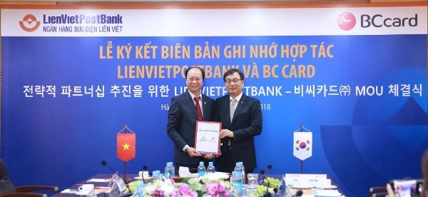 LienVietPostBank ký kết hợp tác với công ty thẻ lớn nhất nhì Hàn Quốc